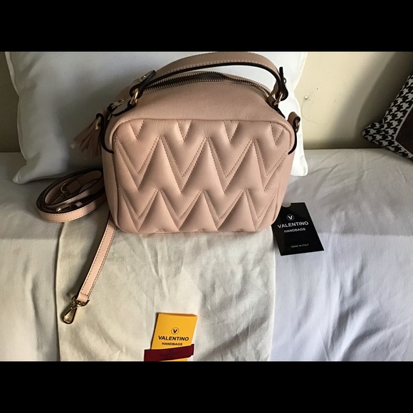 NWT VALENTINO by Mario Valentino Leather HandBags. - Picture 2 of 5